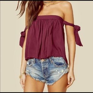 Blue Life Venus tie sleeve top in Wild Berry